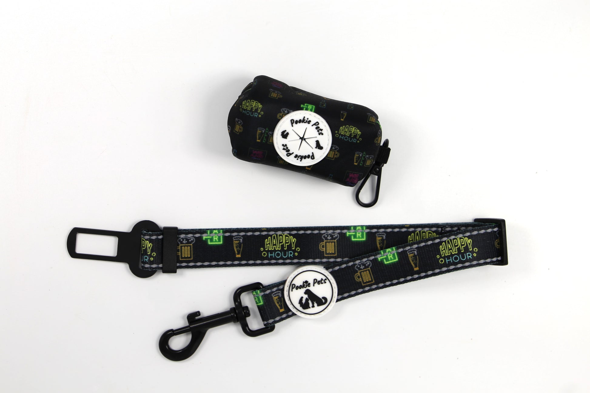 Drinks Design Car Restraint for Pets by Pookie Pets