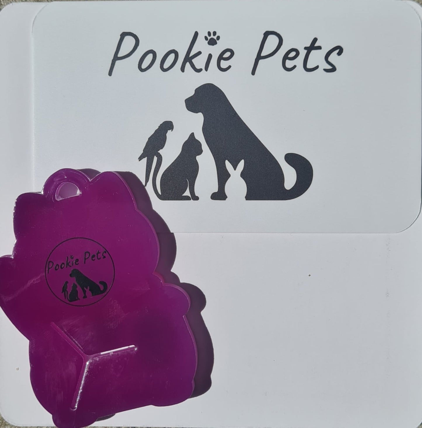 GLOW IN THE DARK AND UV REACTIVE Poop Bag Clip